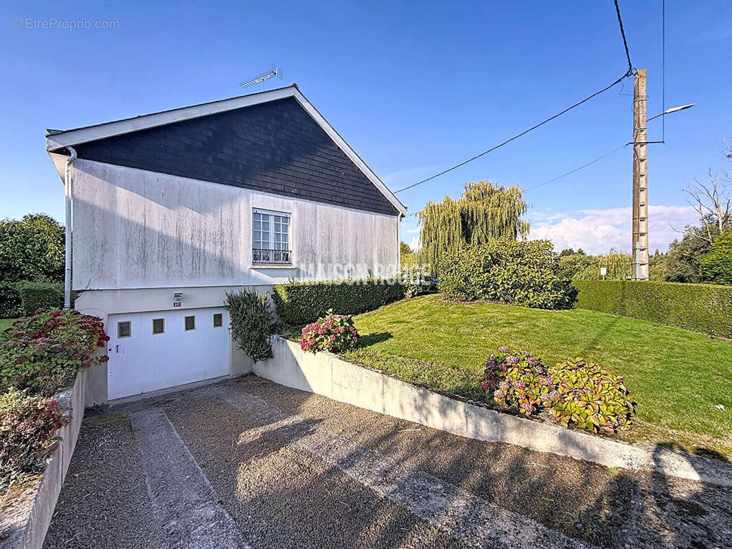 Maison à DOL-DE-BRETAGNE