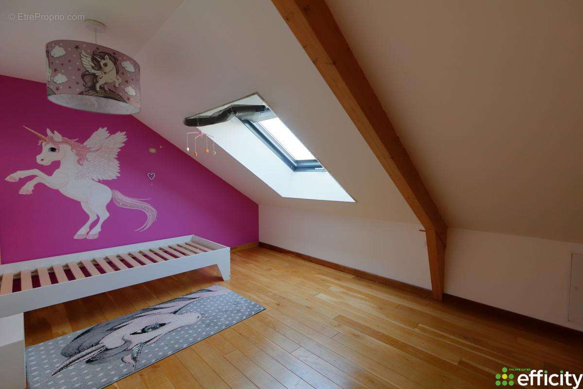 Maison à MAGNY-SUR-TILLE