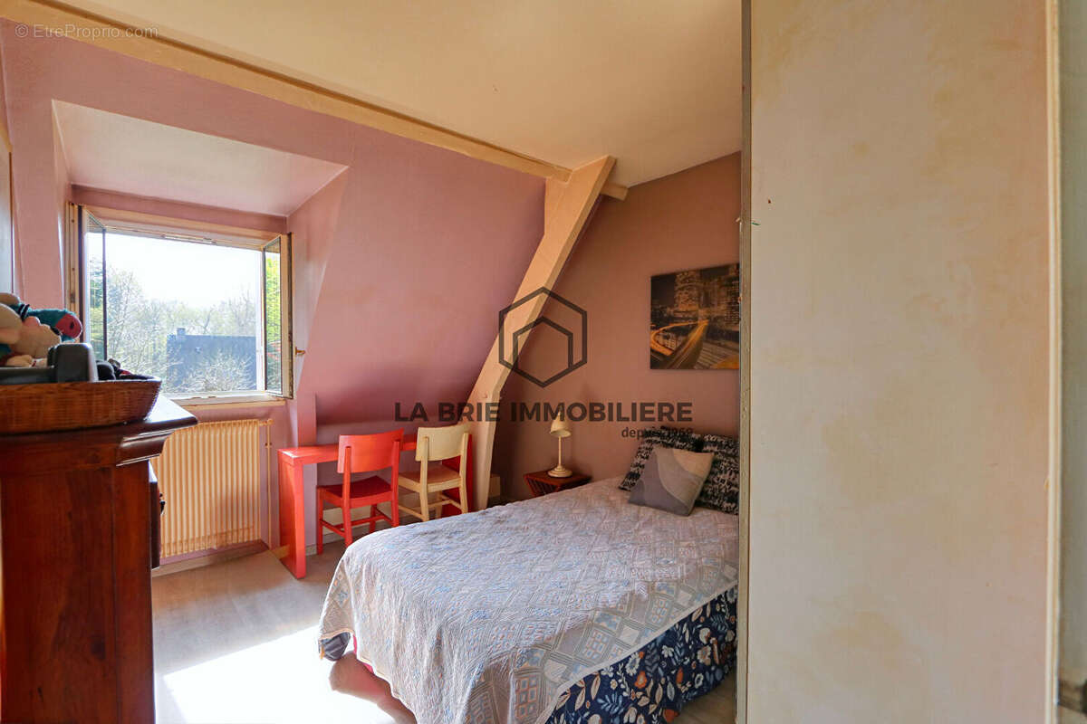 Maison à MAROLLES-EN-BRIE