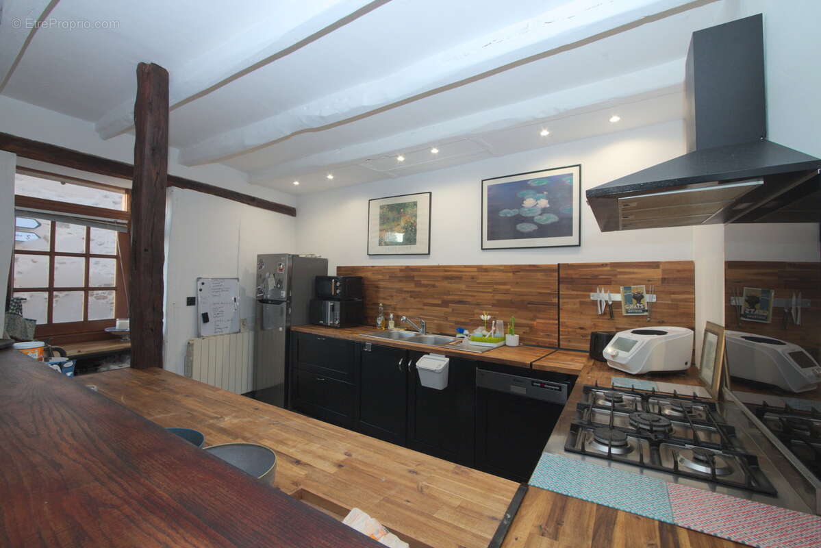 Maison à AIXE-SUR-VIENNE