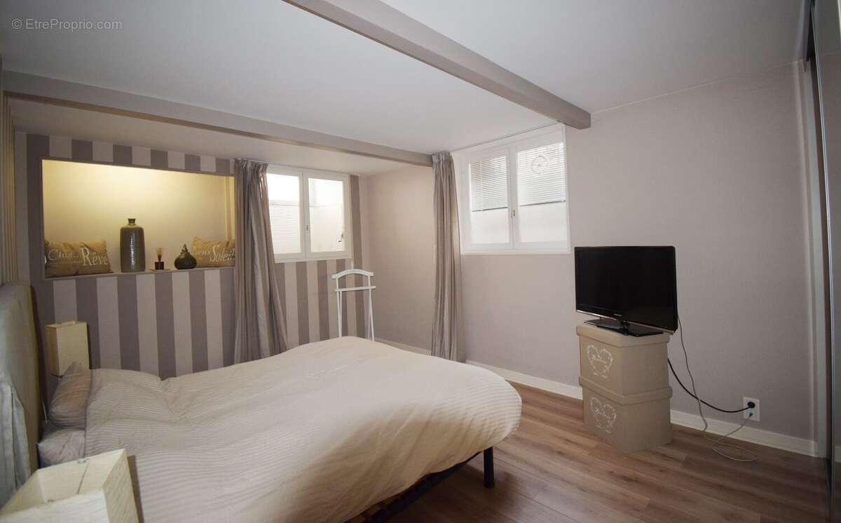 Vente appartement 2 pièces avec cave proche centre ville de VICHY - photo 7