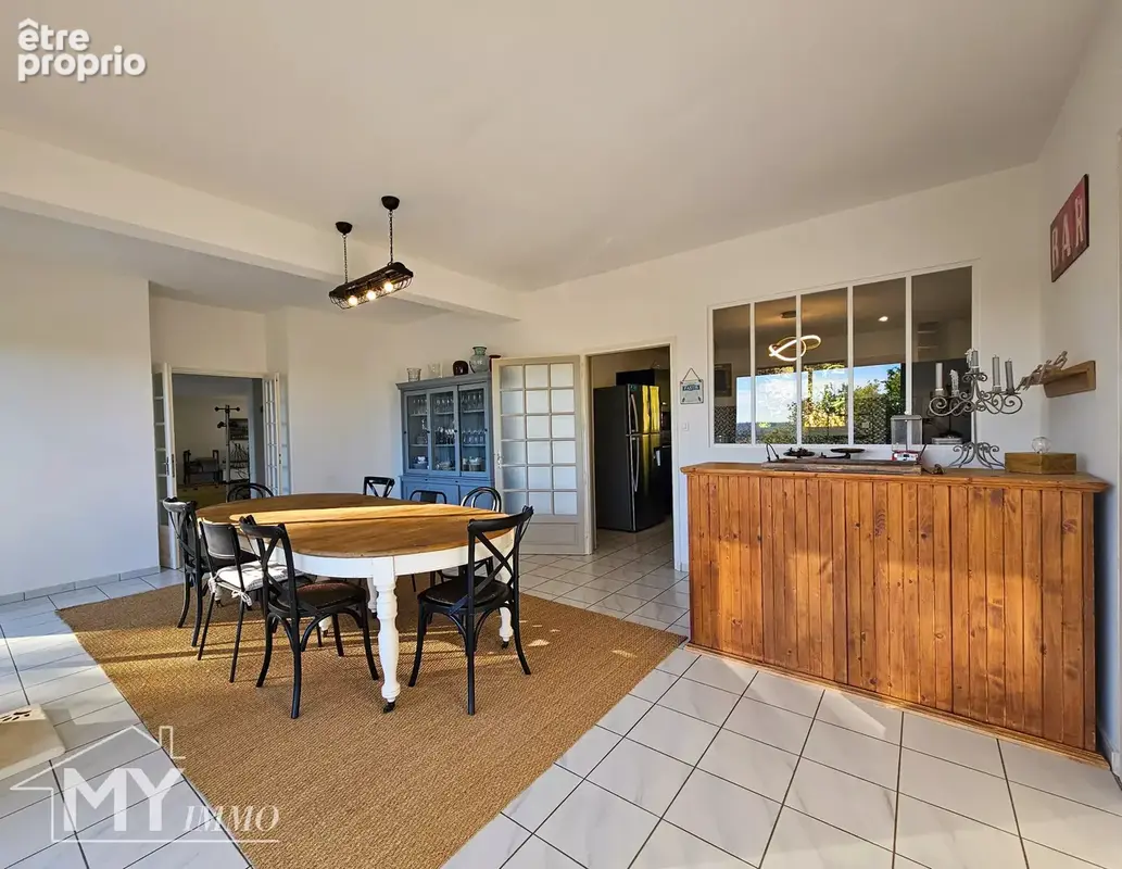 Vélines : Maison d’architecte de 218 m² avec piscine sur près de 2,8 hectares - photo 9