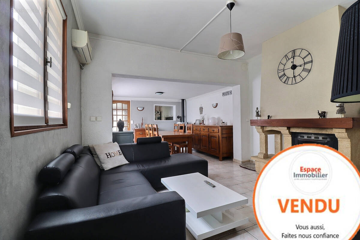 Maison à NEUVILLE-SUR-ESCAUT