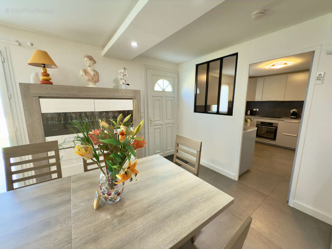 Maison à PRADES-LE-LEZ