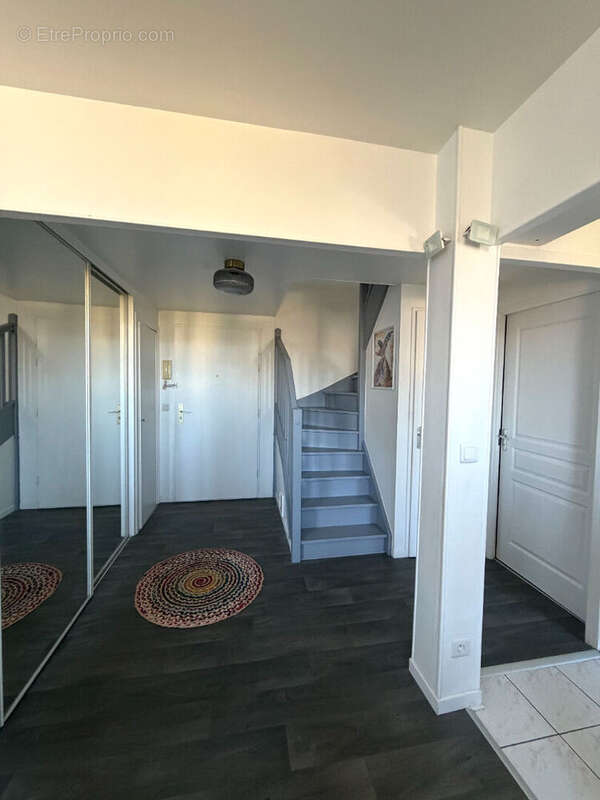 Appartement à SAINT-GRATIEN