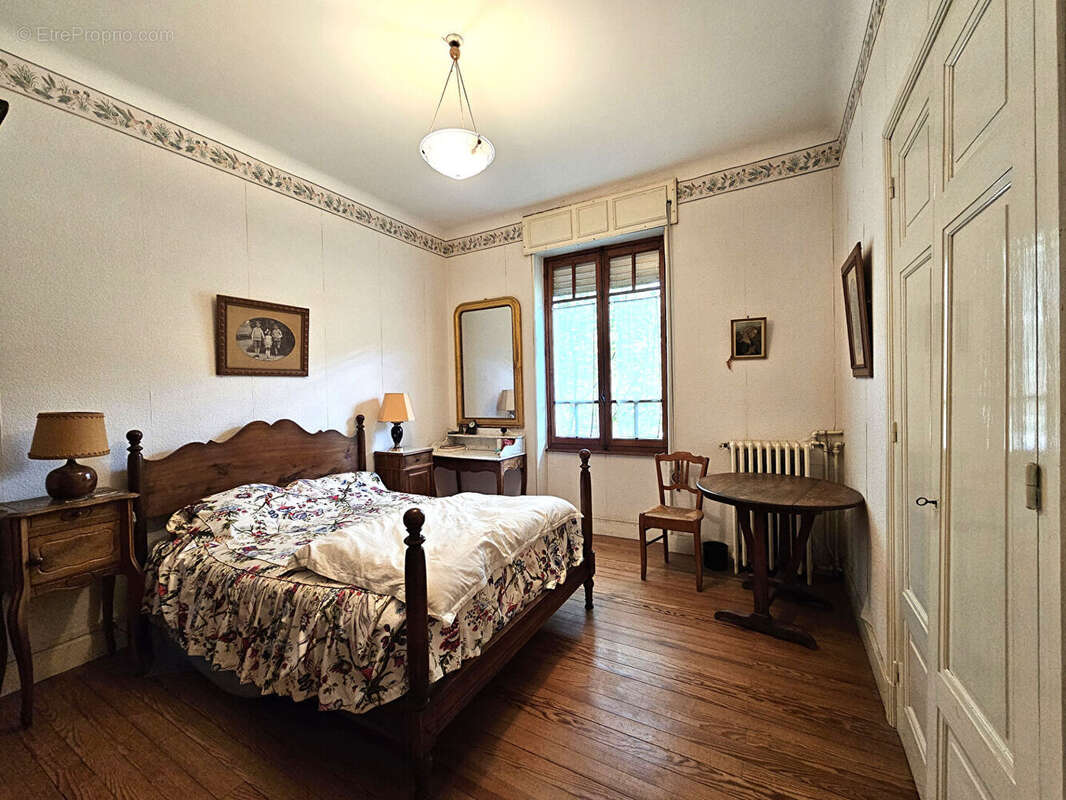 Maison à CHAMPAGNEUX