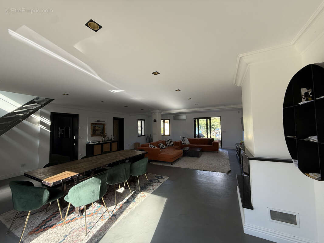 Maison à RUBELLES