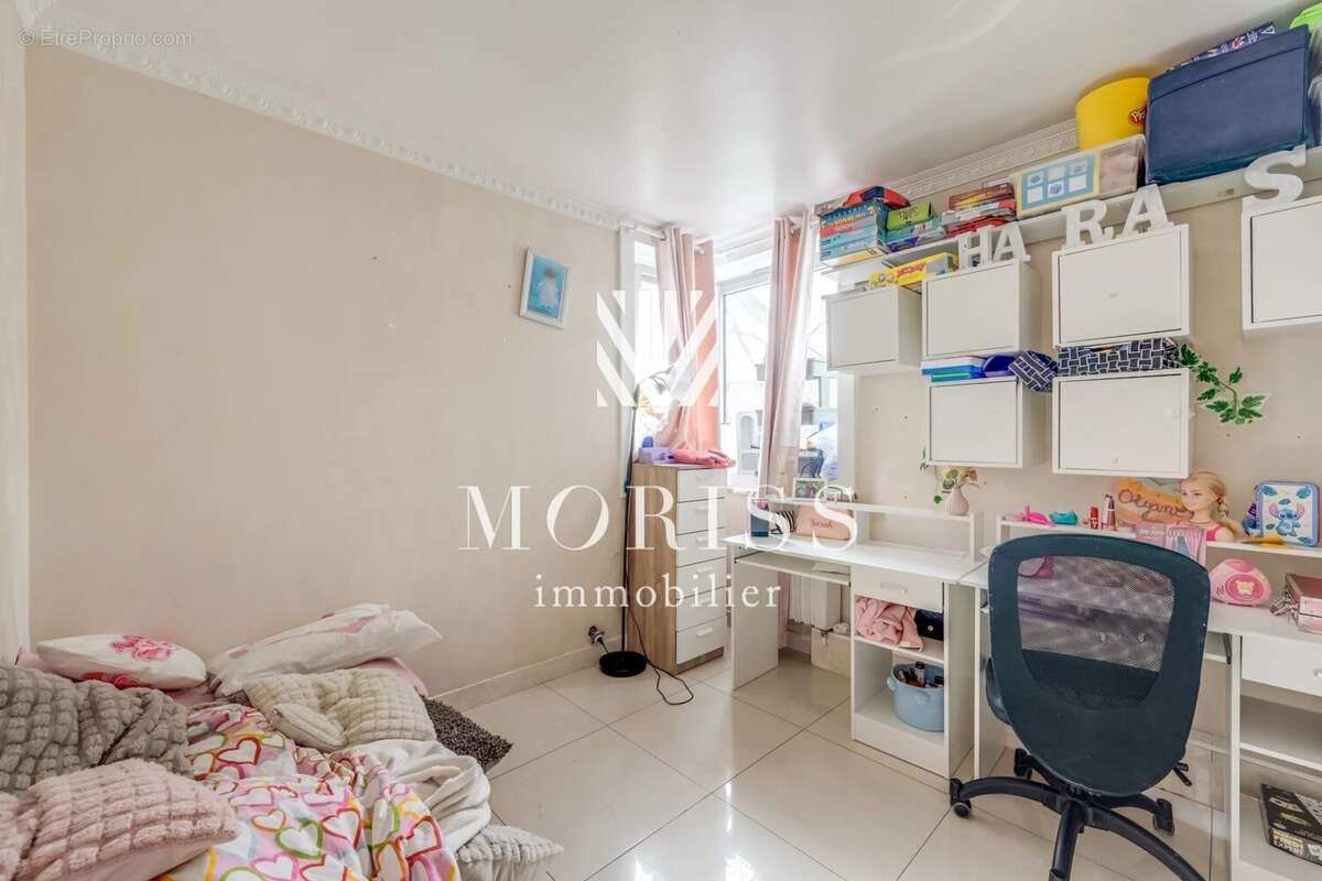 Appartement à PARIS-19E