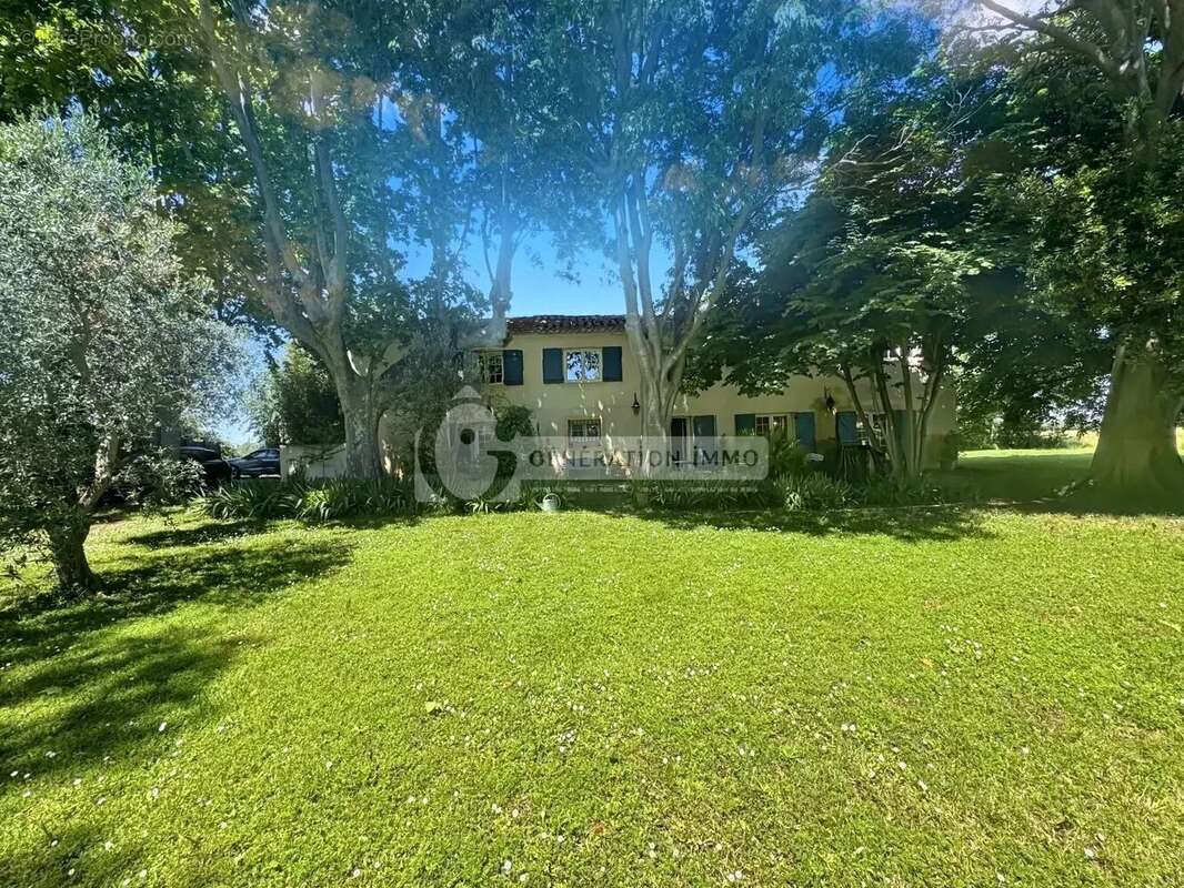 Maison à ARLES