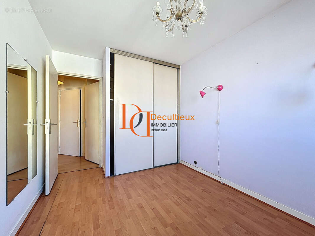 Appartement 86 m² à Villeurbanne  - photo 9