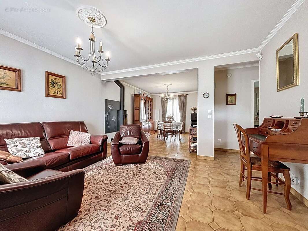 Maison à LIMEIL-BREVANNES