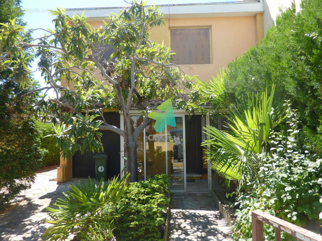 Maison proche centre-ville - photo 20