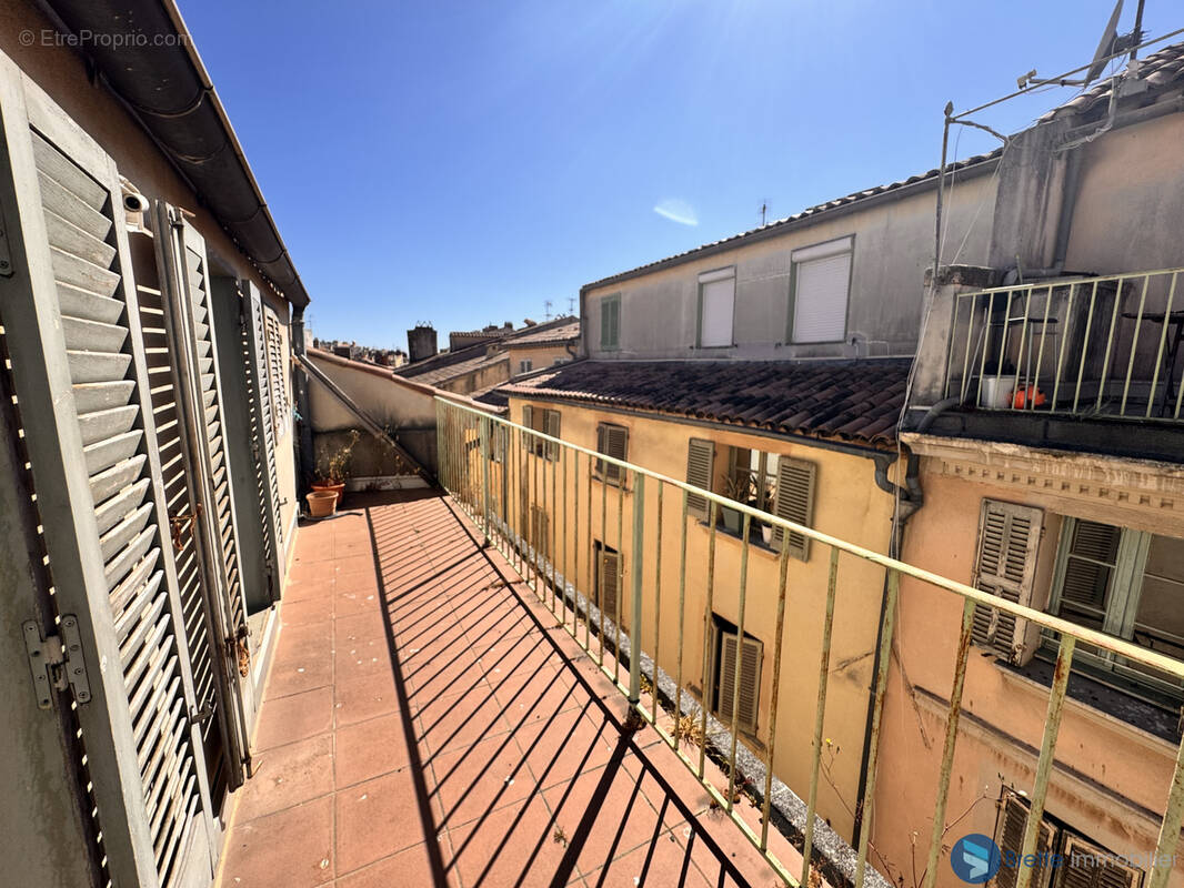 Appartement à TOULON