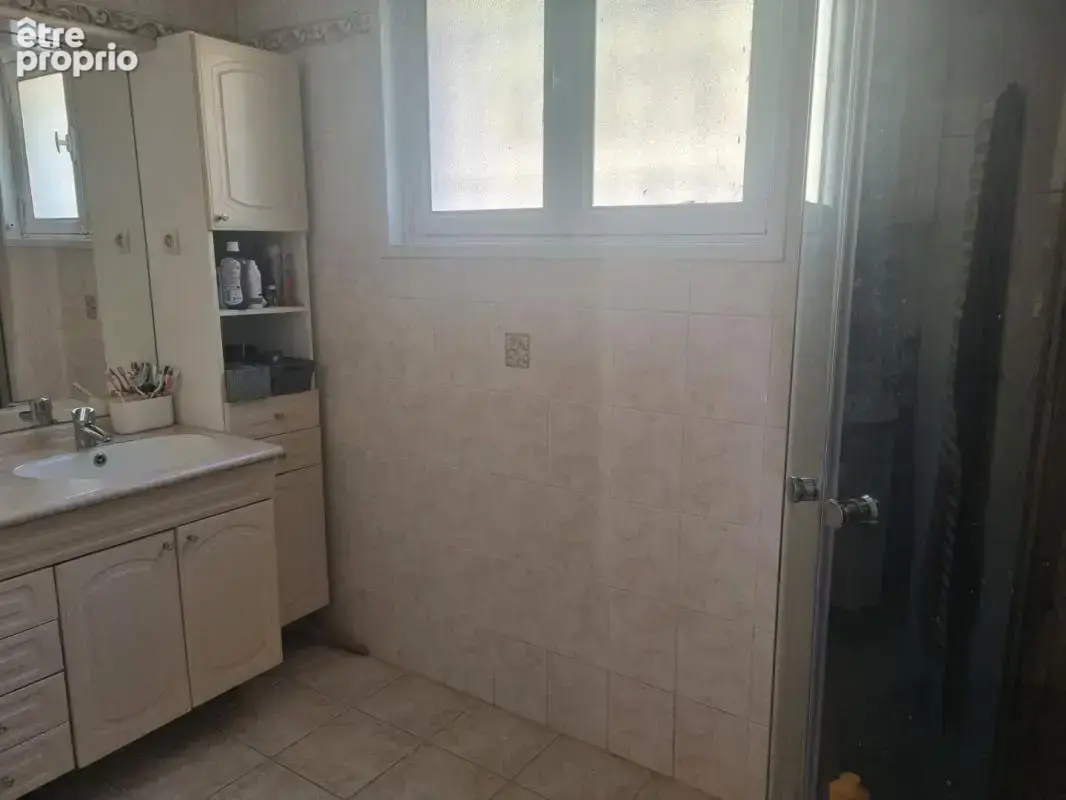 Saint Sauveur en Rue 42220 maison familiale sur sous-sol complet 103.61m² habitables 4 chambres sur 1568m² de terrain - photo 9