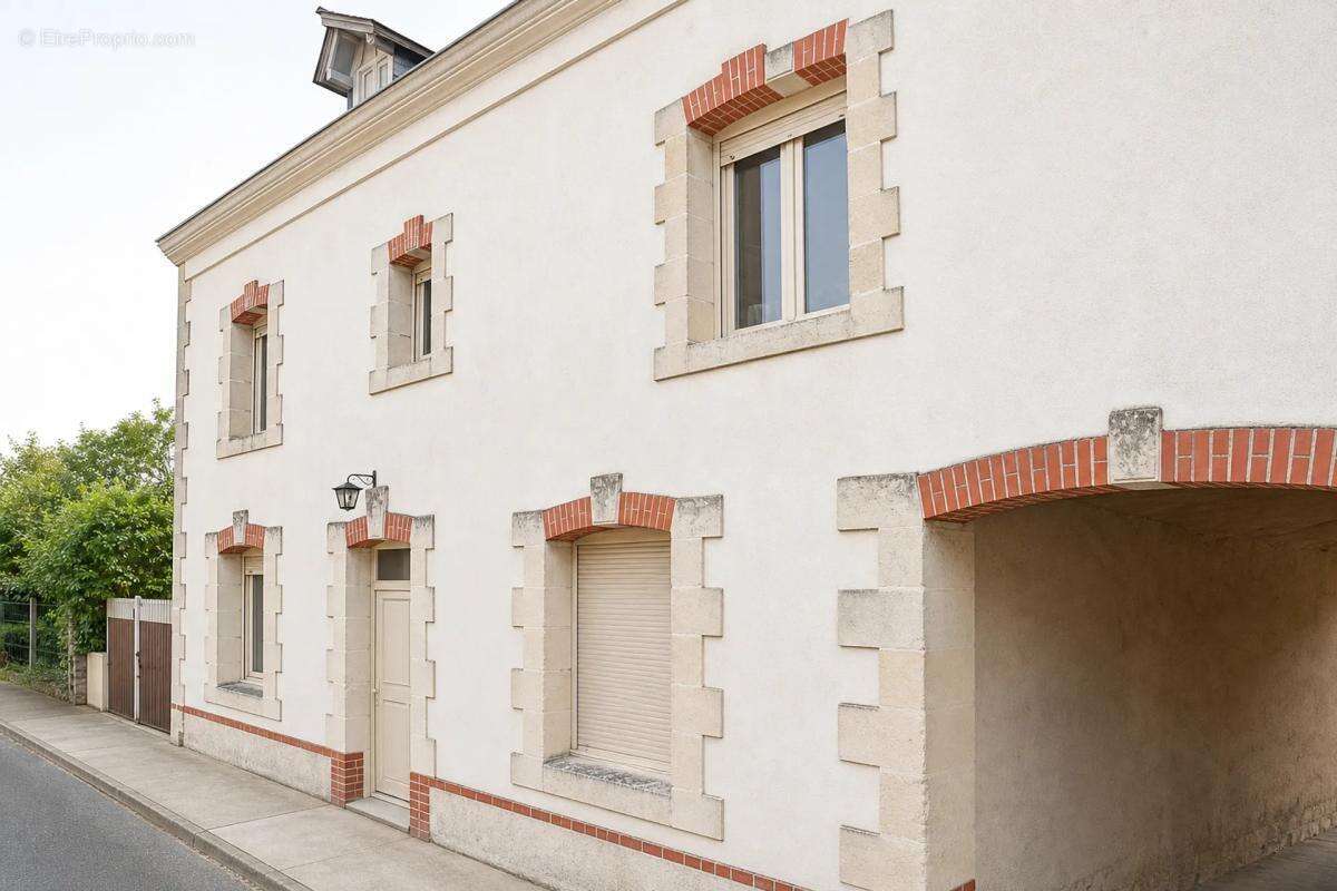 Maison de 4 pièces de 84 m² à Beaumont-sur-Dême - photo 4