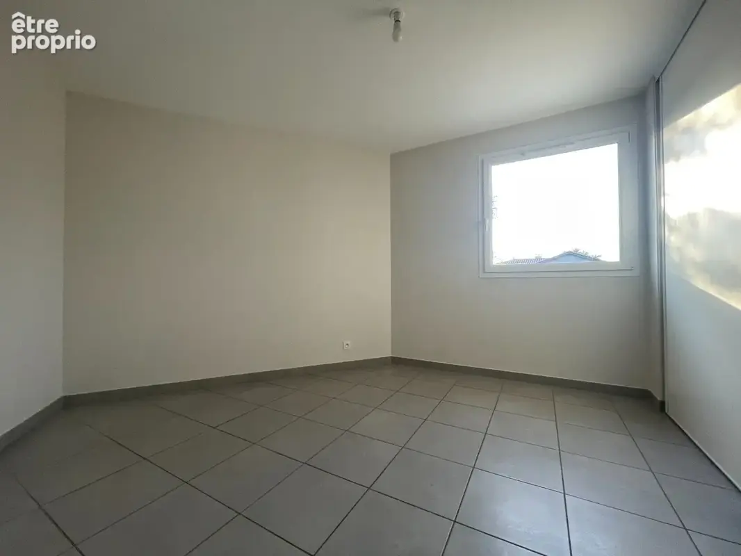 Maison 4 pièces 99 m² à vendre à Bourg-De-Peage (26300) - photo 7