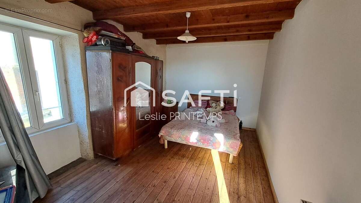 Photo 5 - Maison à LE BUSSEAU