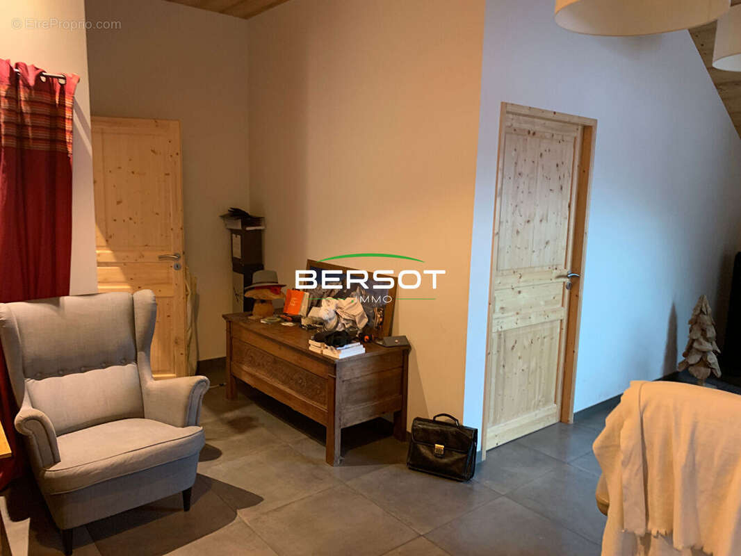 Appartement à NODS