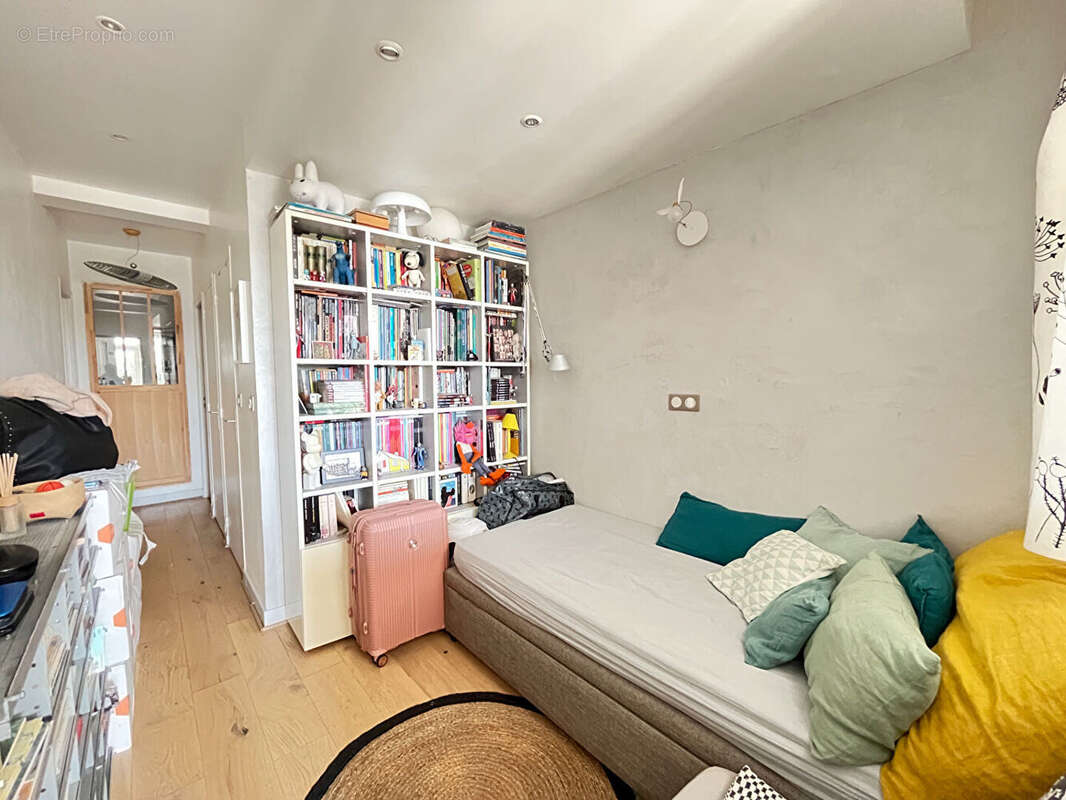 Appartement à SURESNES