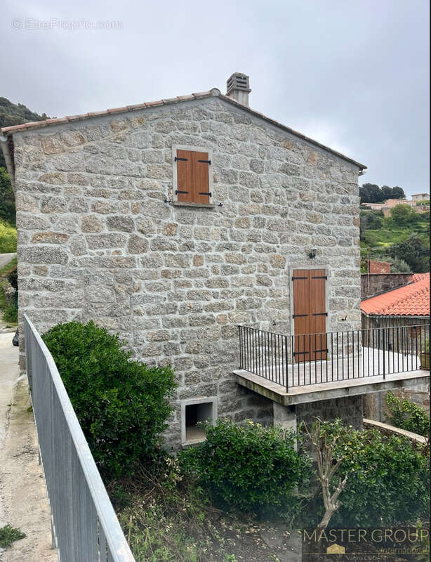 Maison à FOZZANO