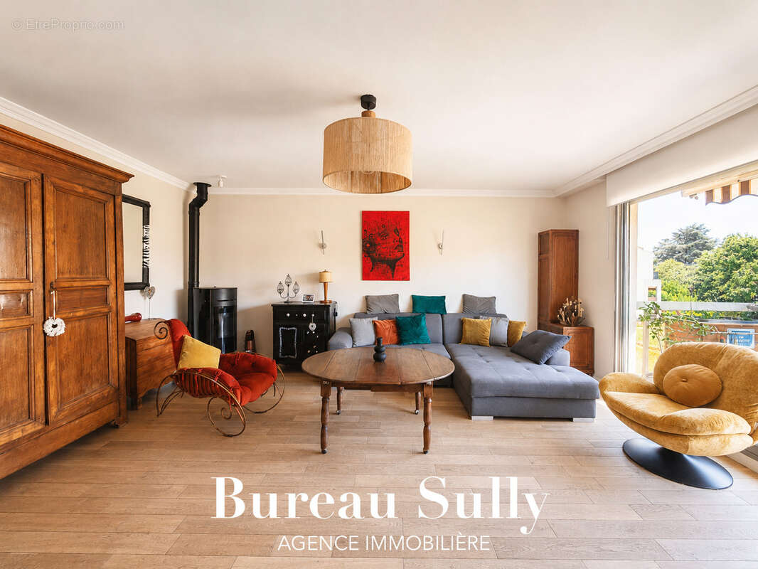 Appartement à TASSIN-LA-DEMI-LUNE