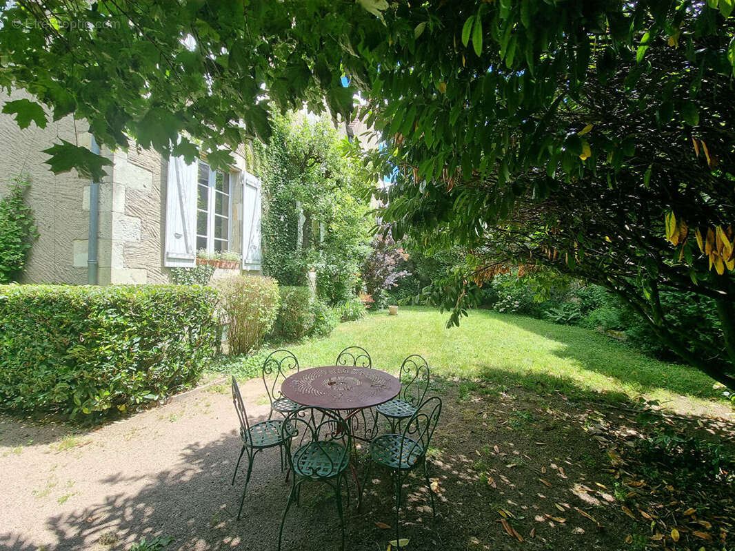 Maison à POUGUES-LES-EAUX