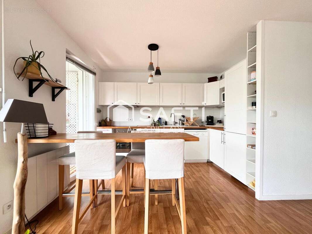 Photo 2 - Appartement à BORDEAUX