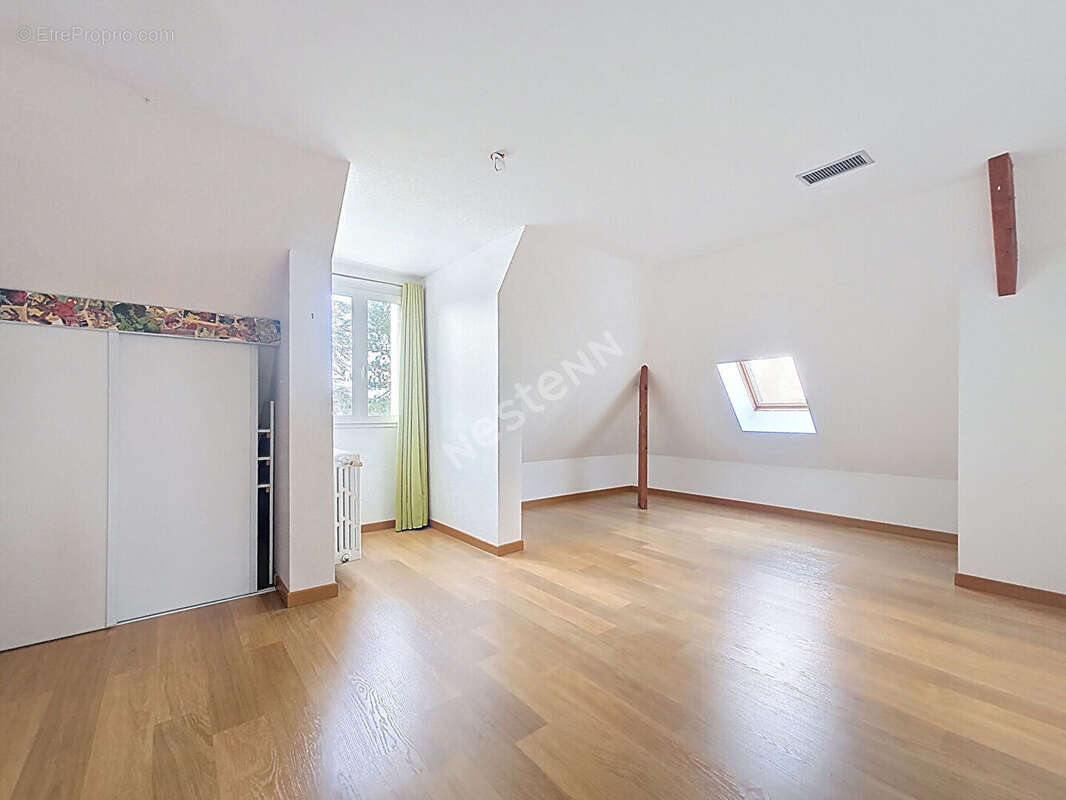 Maison à ORRY-LA-VILLE