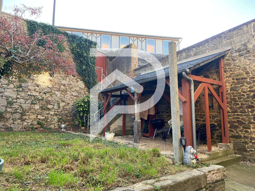 Appartement à LAMBALLE