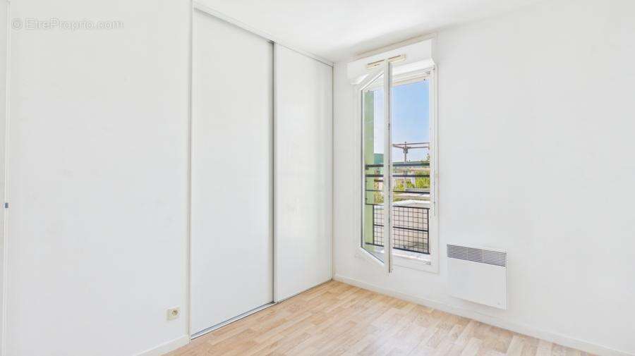 Appartement 65 m² à Saint-Ave  - photo 617