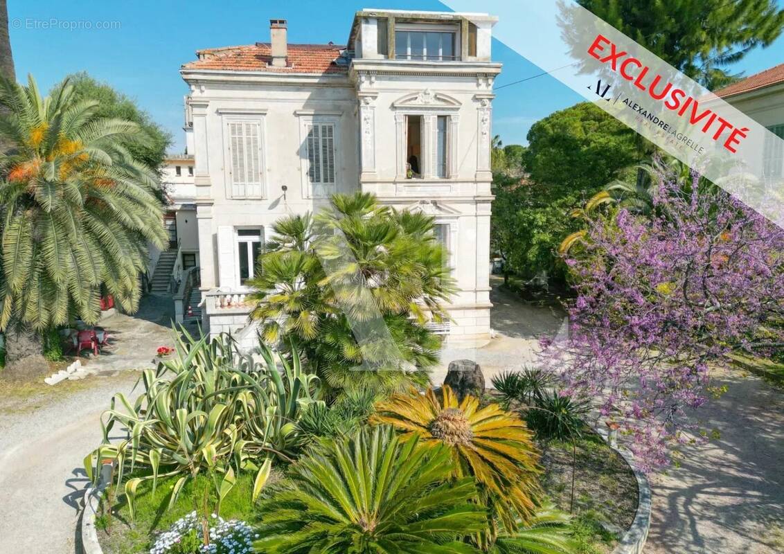 Maison à VALLAURIS