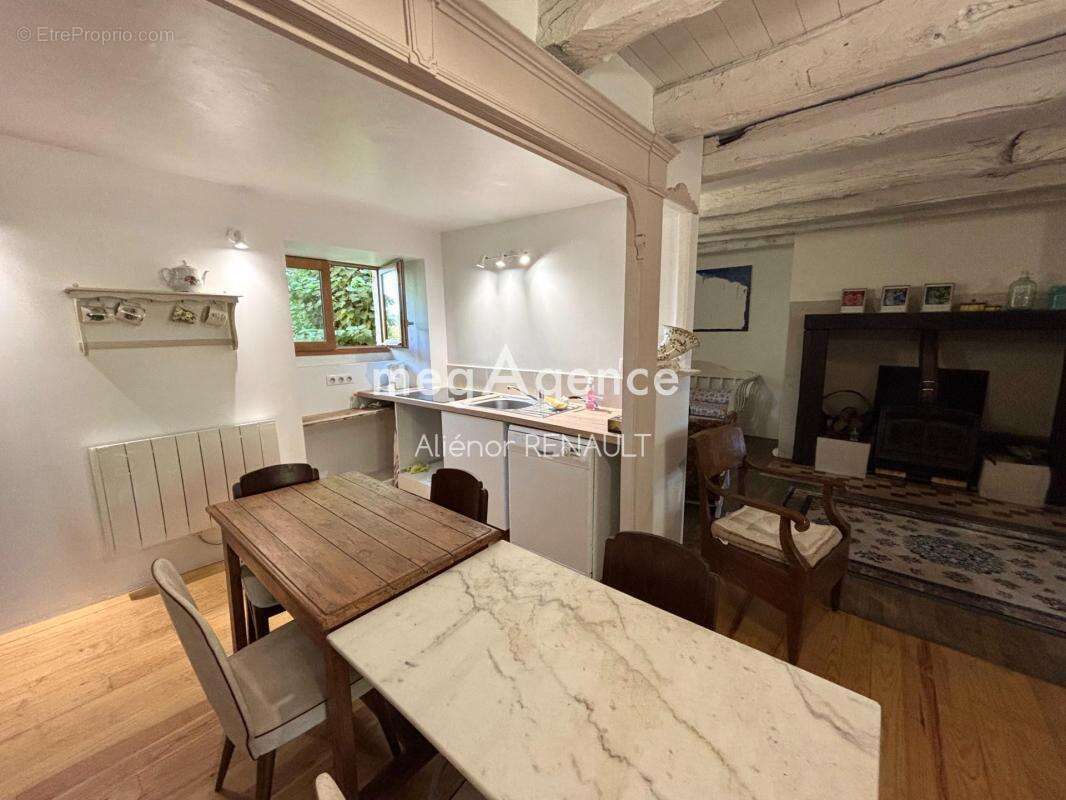 Maison de village rénovée - 71 m² - photo 4