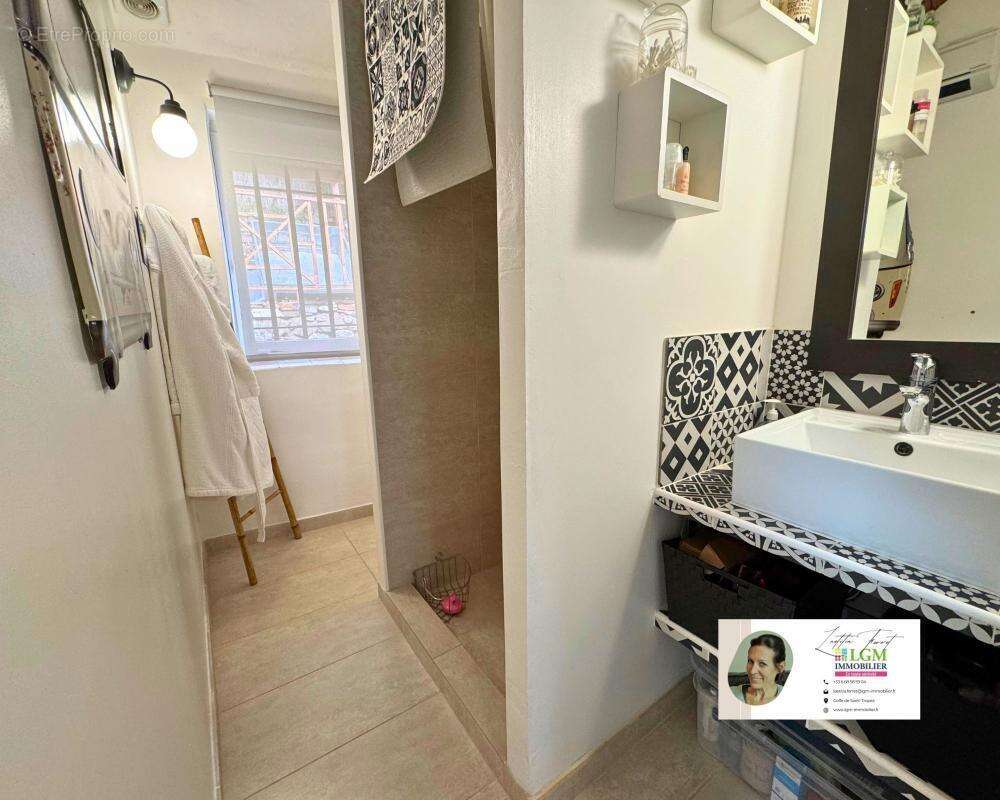 Maison à PLAN-DE-LA-TOUR