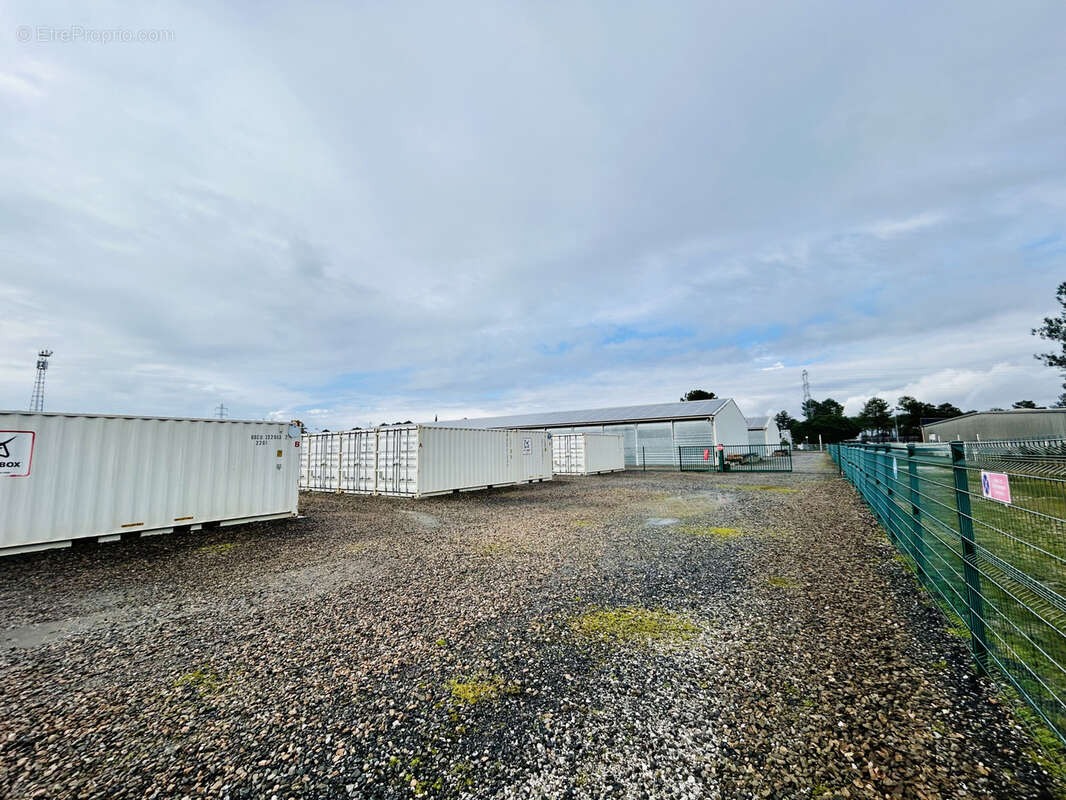 Commerce à GUJAN-MESTRAS