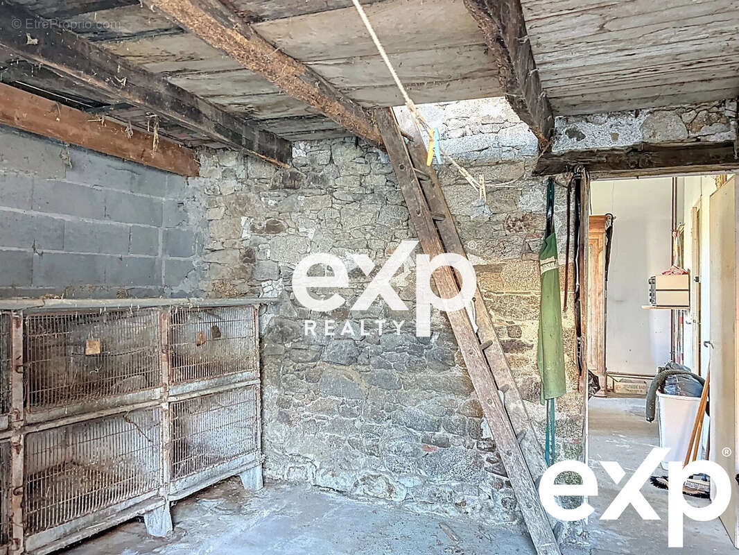 Maison à SAINT-LUMINE-DE-CLISSON