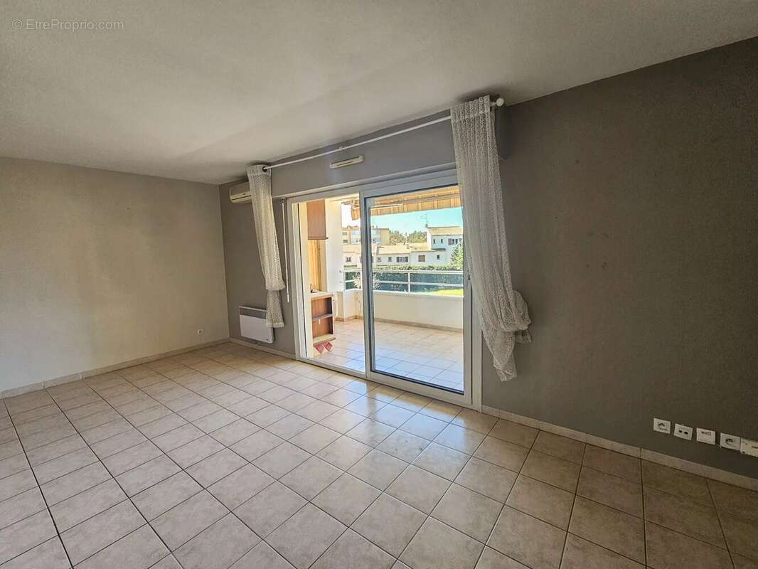 Appartement à SAINT-RAPHAEL