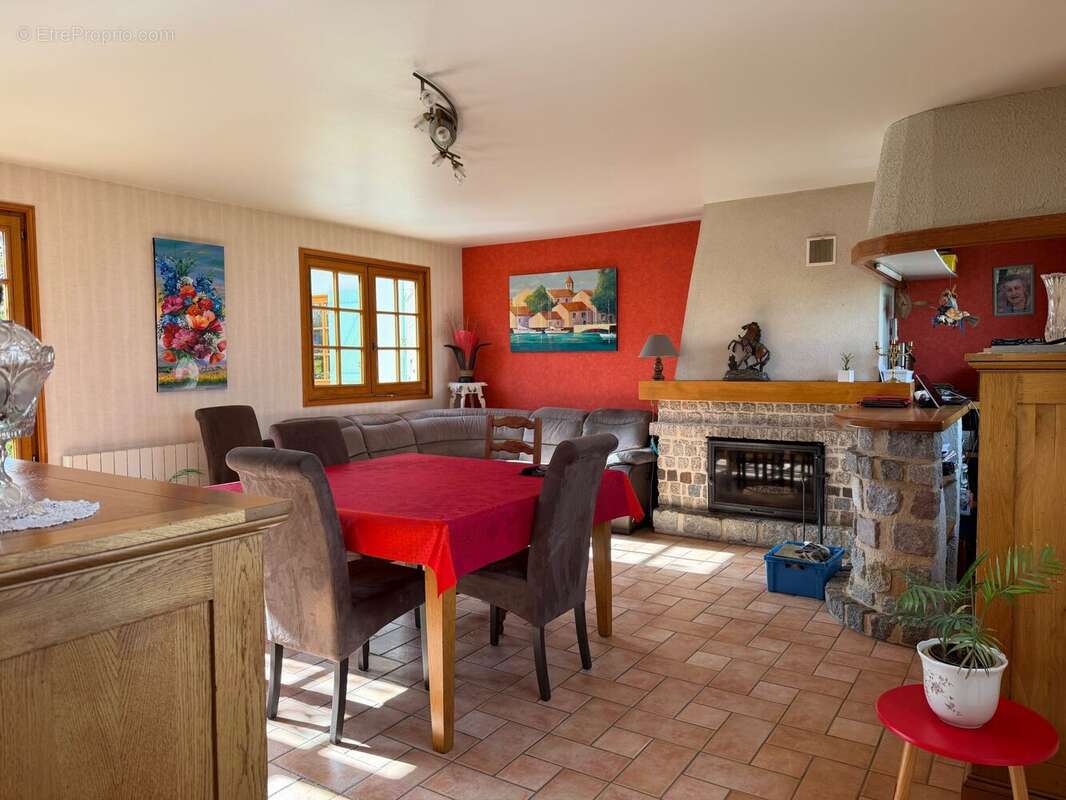 Maison à BERNAY