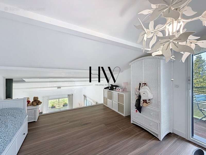 Appartement à ANTHY-SUR-LEMAN