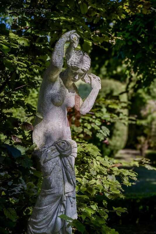 Maison à FONTAINEBLEAU