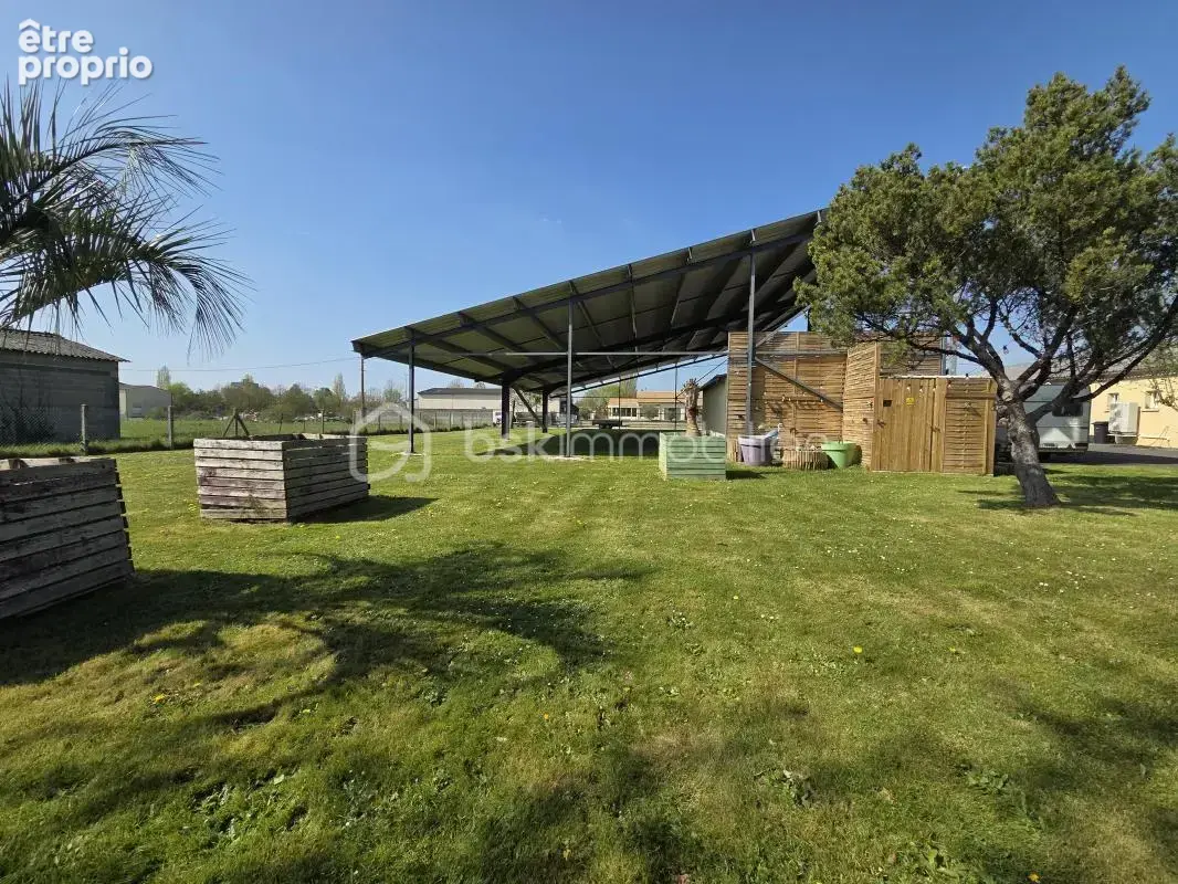 Exclusivité – hyper centre lezay – propriété avec hangar + panneaux solaires - photo 19