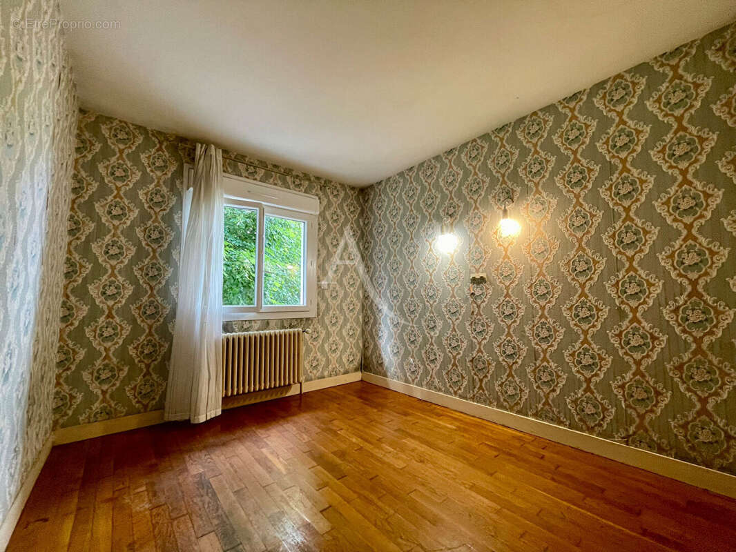 Maison à CHITENAY