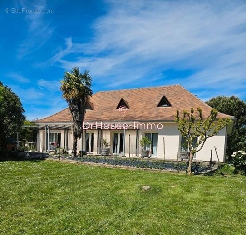 Maison à SAINT-ANDRE-DE-CUBZAC