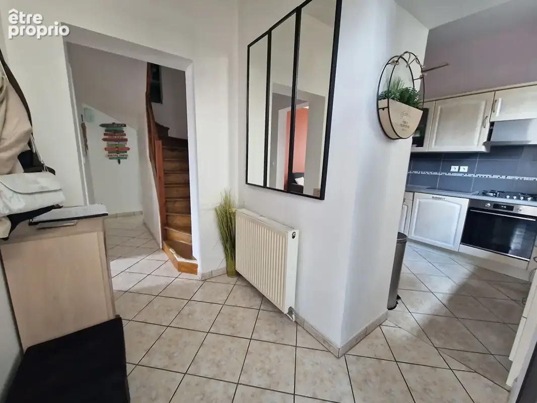 Maison de ville à vendre  - Bolbec - 4 chambres - cour - photo 5