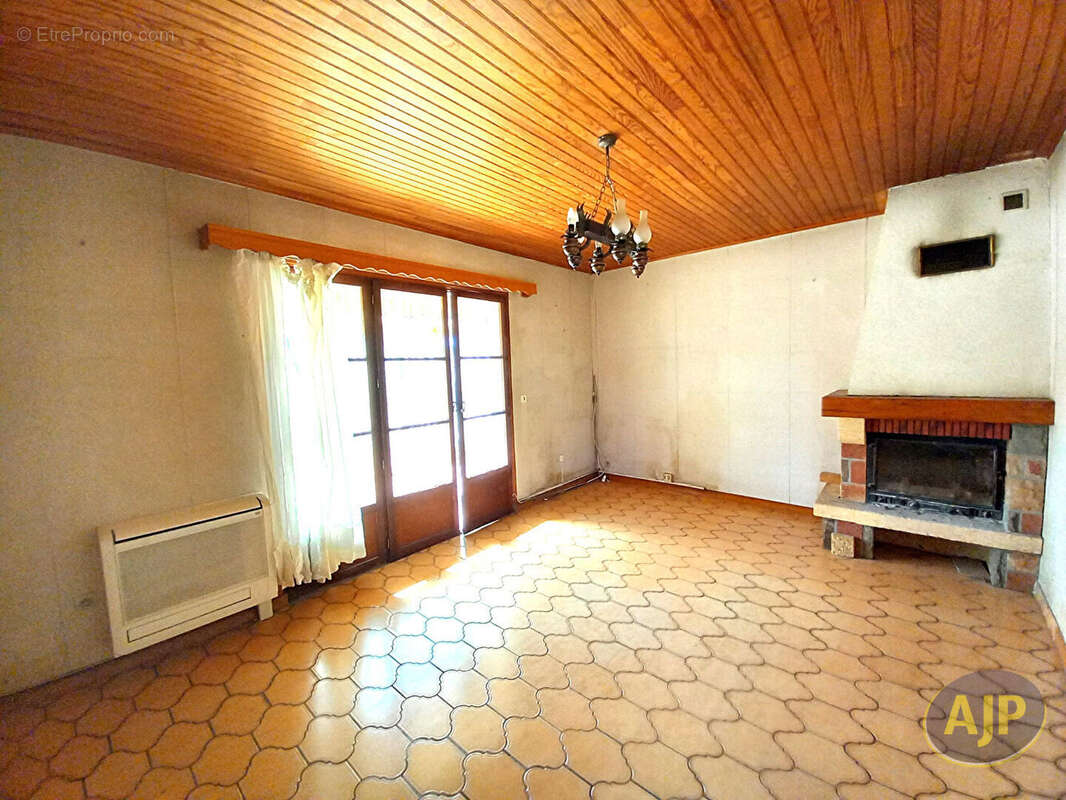 Maison à GAILLAN-EN-MEDOC