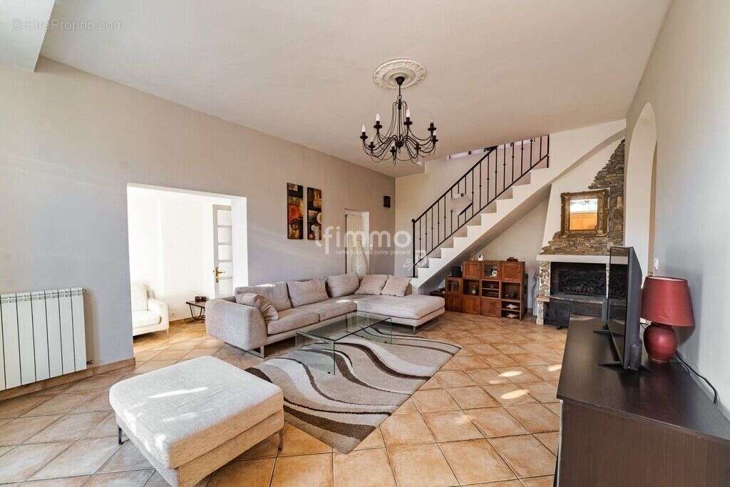 Maison à MARSEILLE-9E