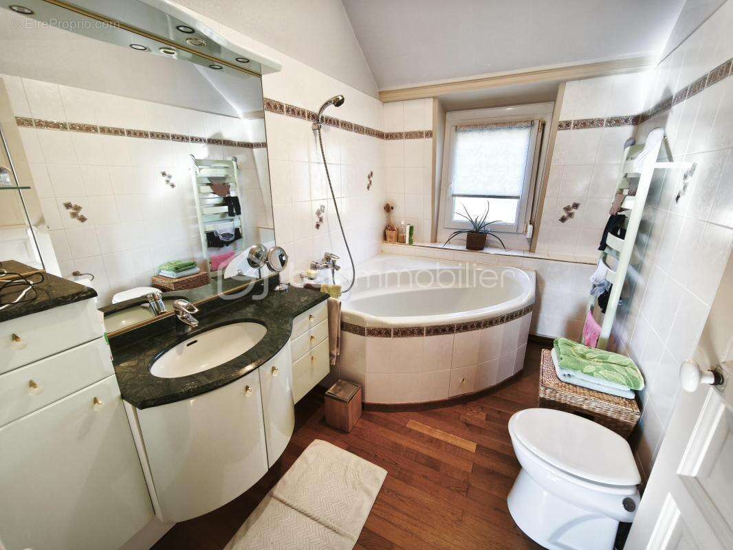 Maison à VITRY-EN-ARTOIS