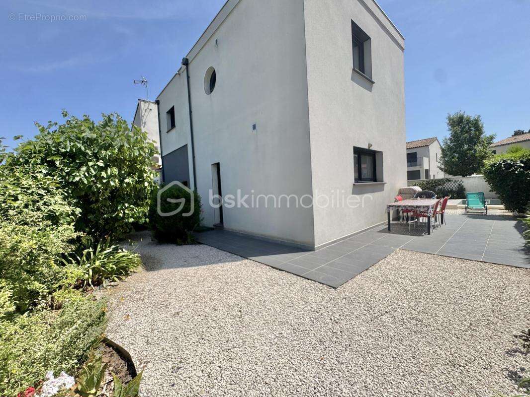 Maison à BEZIERS