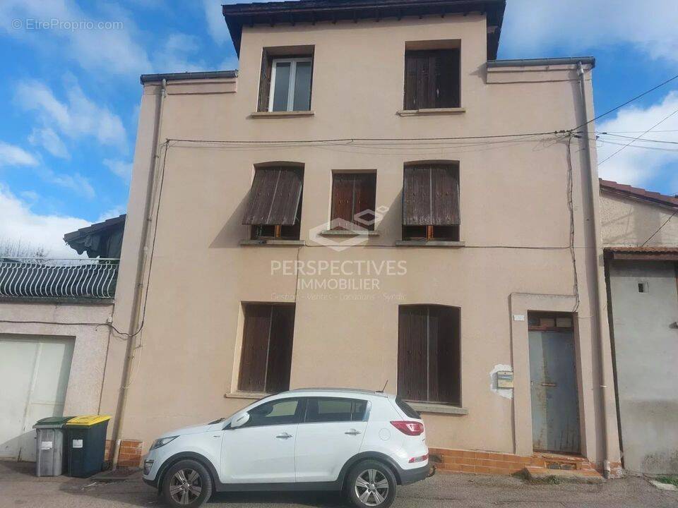 Appartement à SAINT-ETIENNE