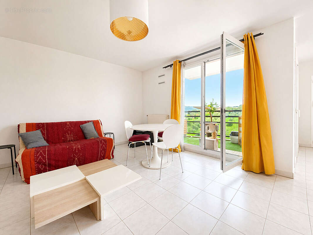 Appartement à AUBAGNE