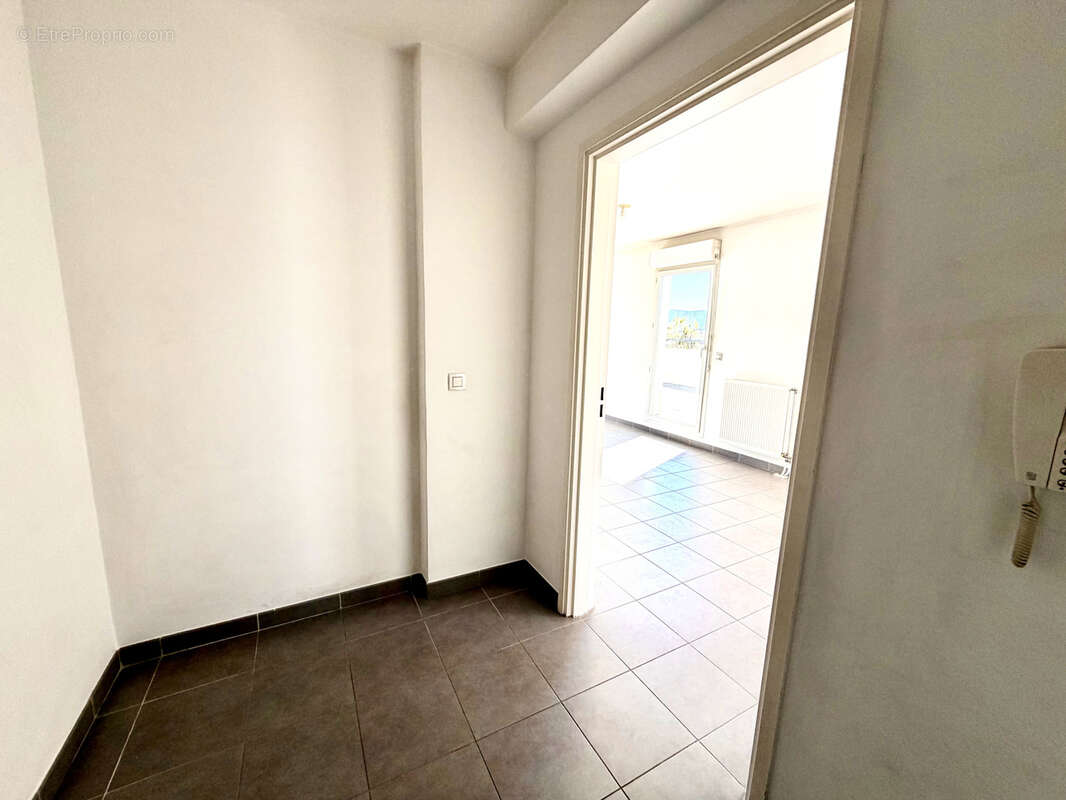 Appartement à MARSEILLE-10E